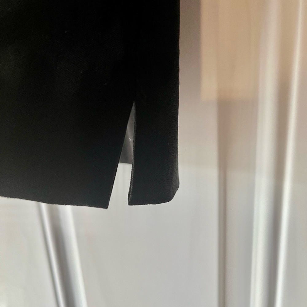 Black skort - Picture 3 of 6